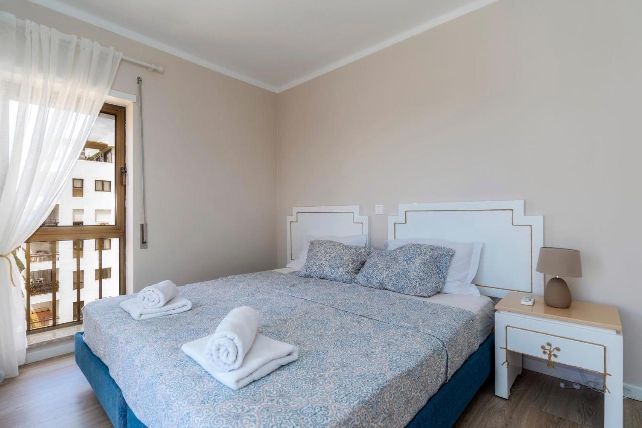 Ocean View Apartment Portimao Bagian luar foto